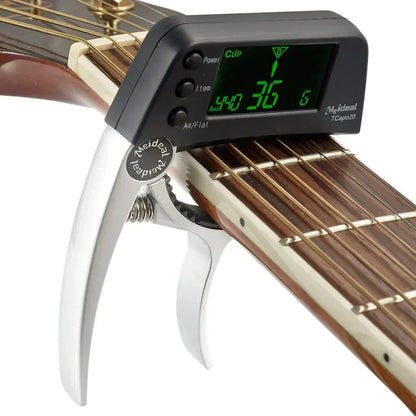 2-i-1 guitarcapo og digital tuner til akustisk guitar, elguitar, bas og ukulele