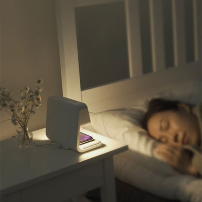 3-i-1 Sengebordslampe med Trådløs Oplader og Digitalt Vækkeur