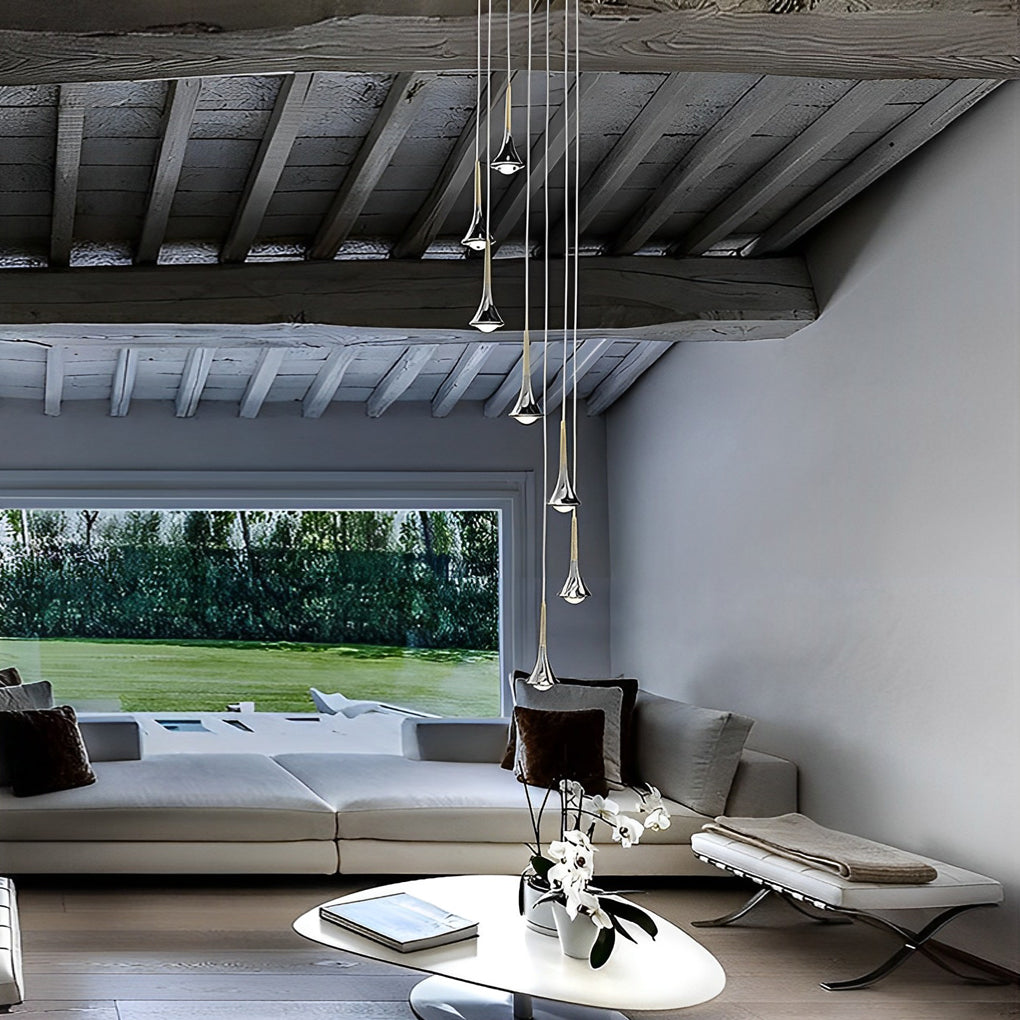 AquaLight Skandinavisk Dråbeformet LED Pendellampe med Moderne Design