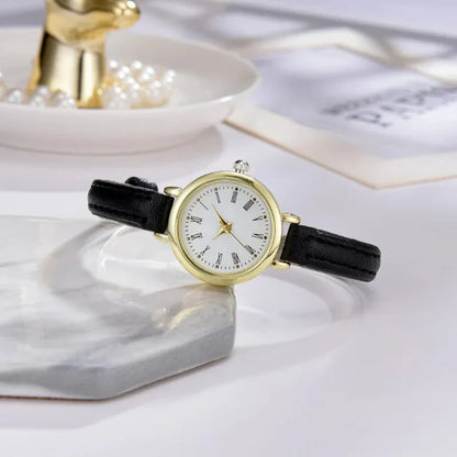 Billie Elegant Gulddameur med Rund Urskive og Romertal