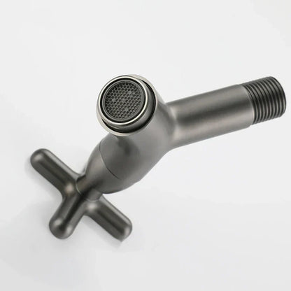 BrassFlow Væghængt Koldtvandshane i Massiv Messing med Ergonomisk Greb