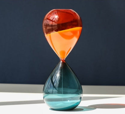 Chronovist timeglasur med elegant glasdesign og flere tidsintervaller til boligindretning