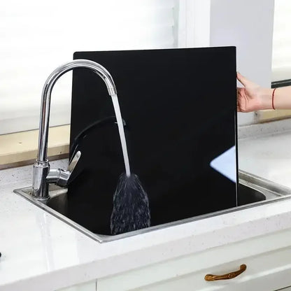 ClearBoard Akryl Skærebræt med Kant og Skridsikkert Design