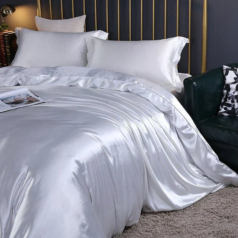 Elegant Satin Sengetøjssæt i Silkelook Blødt og Luksuriøst Sengetøj