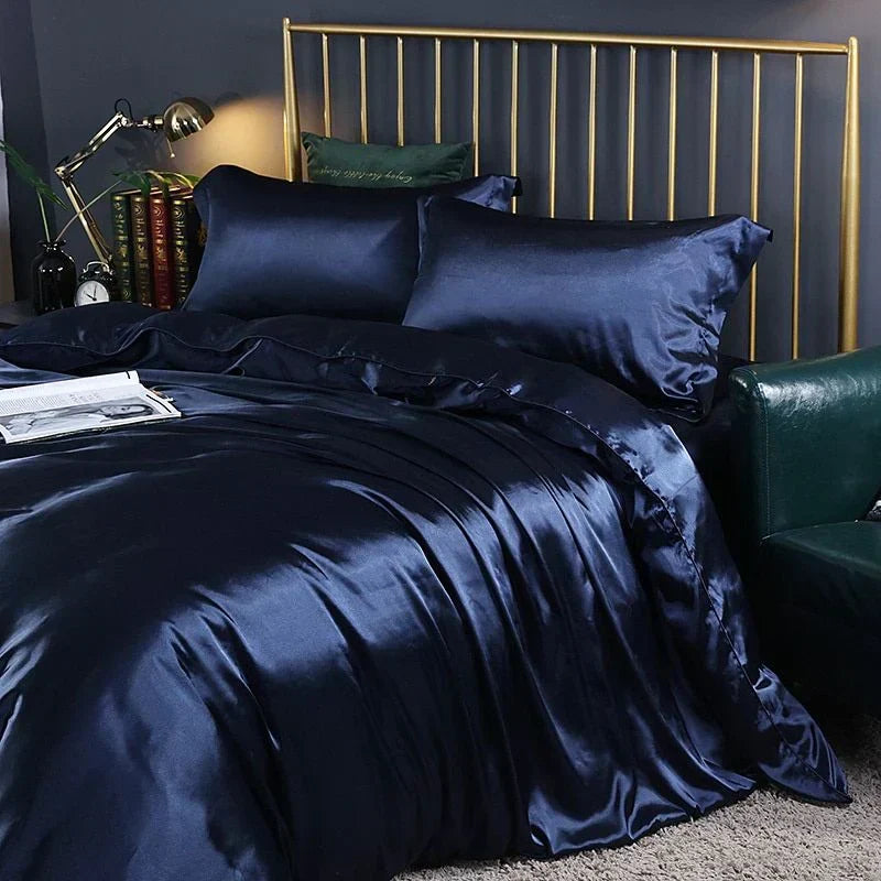 Elegant Satin Sengetøjssæt i Silkelook Blødt og Luksuriøst Sengetøj