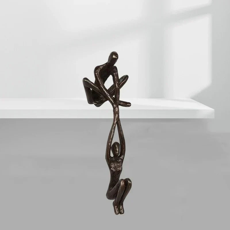 Eternal Love Skulptur – Elegant Parfigur til Boligindretning