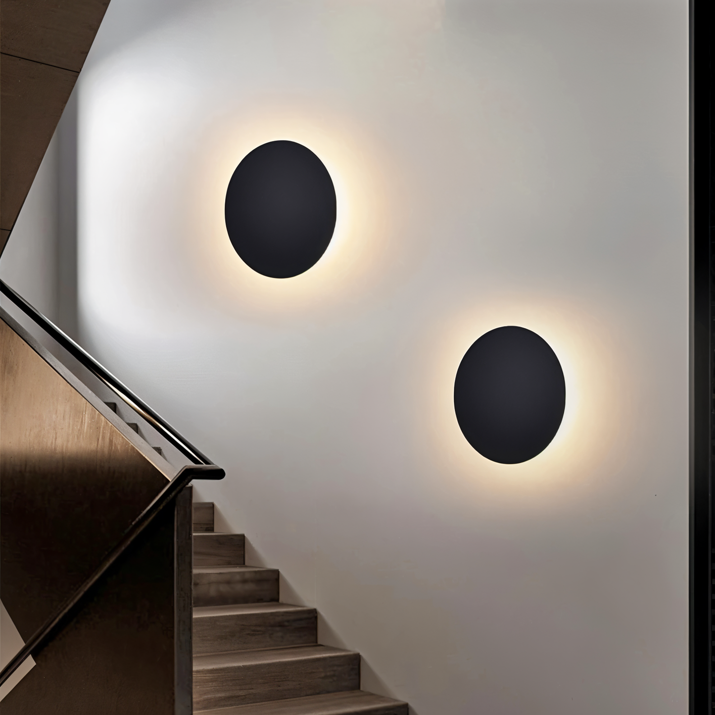 Rund LED-væglampe i moderne minimalistisk design med stemningslys