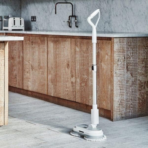 GlidePro ledningsfri elektrisk moppe med sprayfunktion og genanvendelige moppepuder