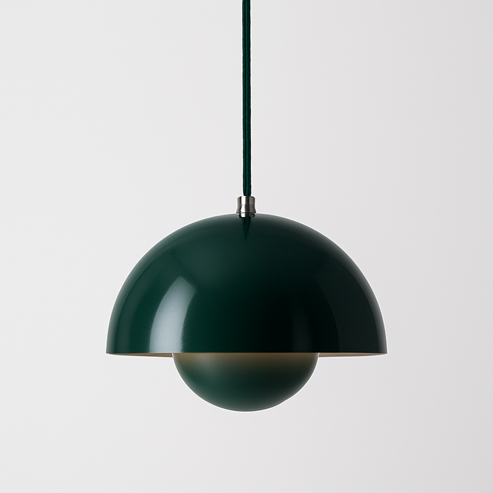Halvcirkelformet Farverig Lysekrone i Moderne Skandinavisk Design