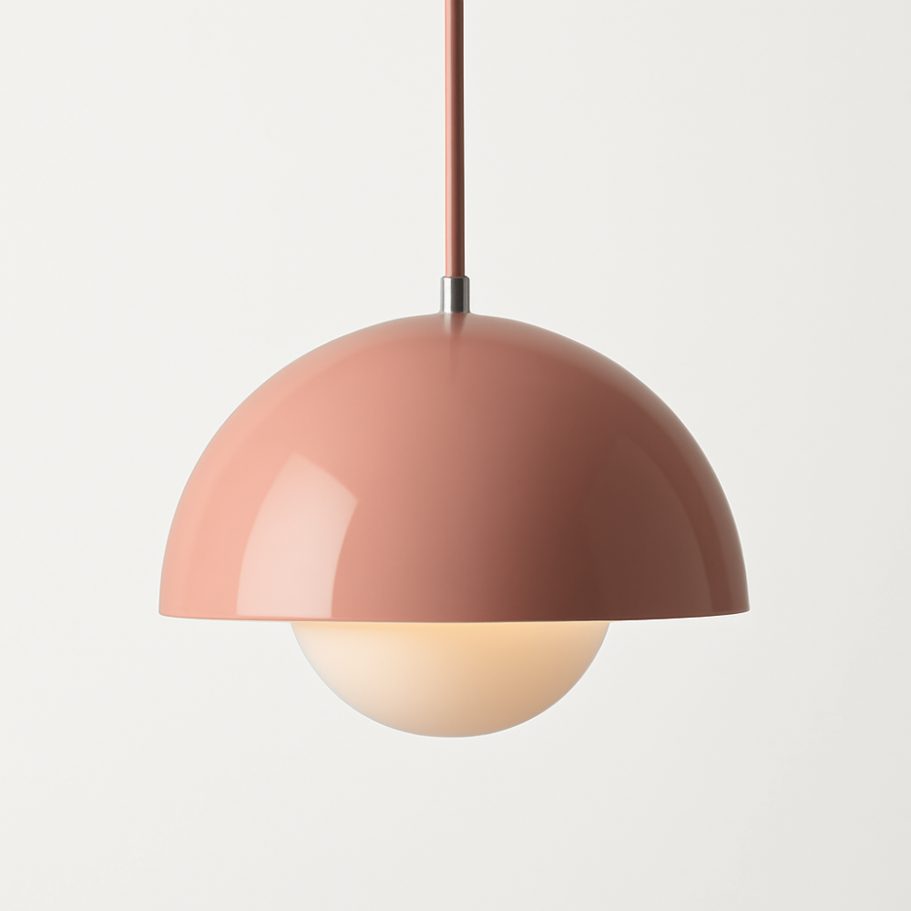 Halvcirkelformet Farverig Lysekrone i Moderne Skandinavisk Design