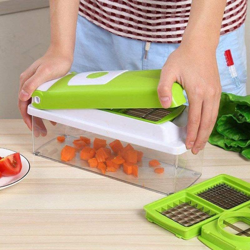 KitchenMaster 12-i-1 Grøntsagshakker og Skærer