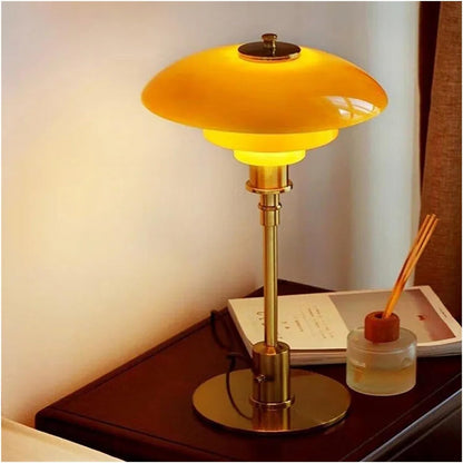 Lena Nordisk LED Bordlampe i Glas med Skandinavisk Design
