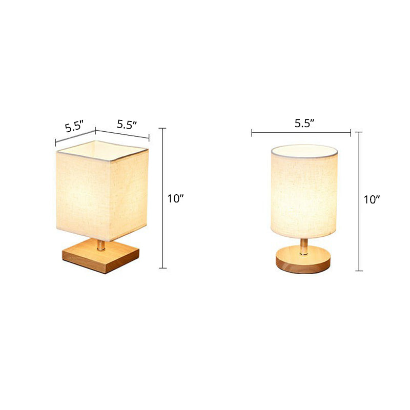 LinenWood Minimalistisk Bordlampe med Træfod og Lampeskærm i Hør
