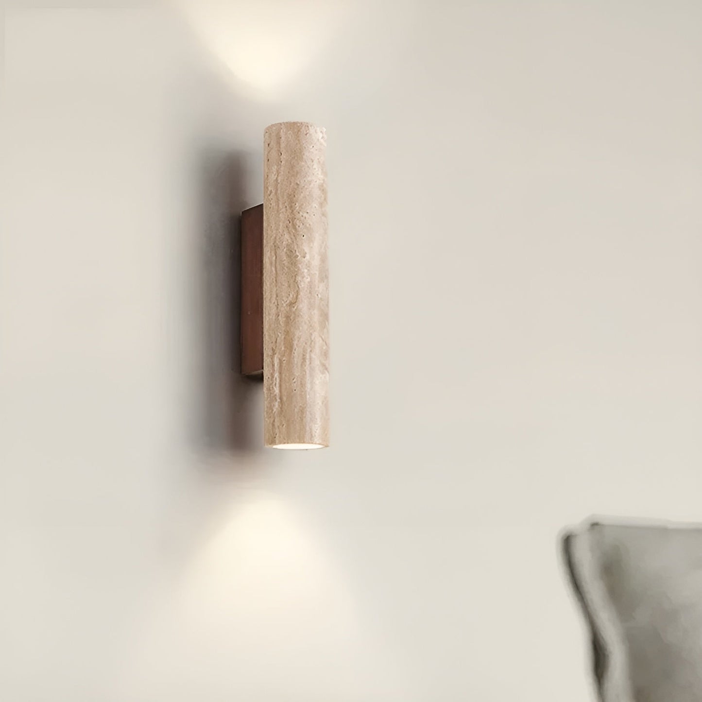 LumeStone LED-væglampe i marmordesign med stemningslys