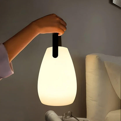 LuminaFusion Trådløs Bordlampe med Fjernbetjening og Vandtæt Design