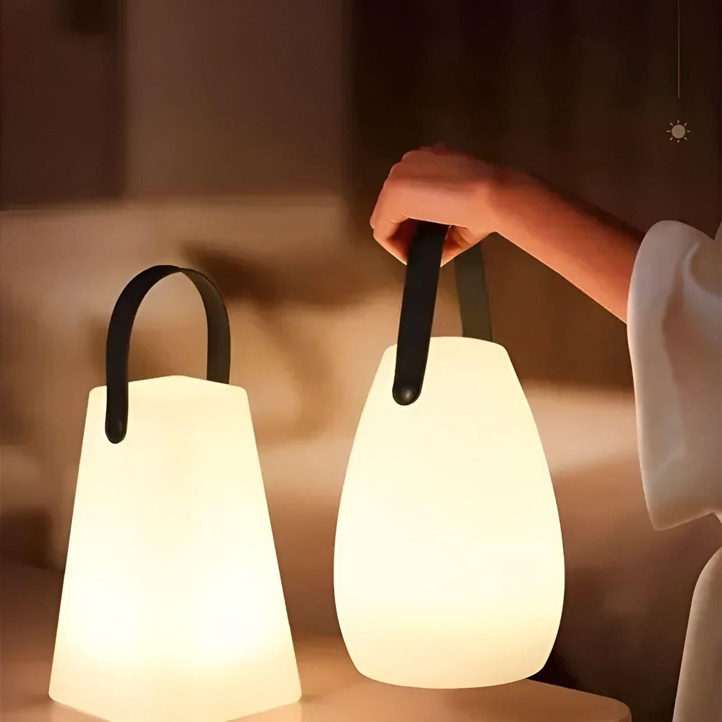 LuminaFusion Trådløs Bordlampe med Fjernbetjening og Vandtæt Design