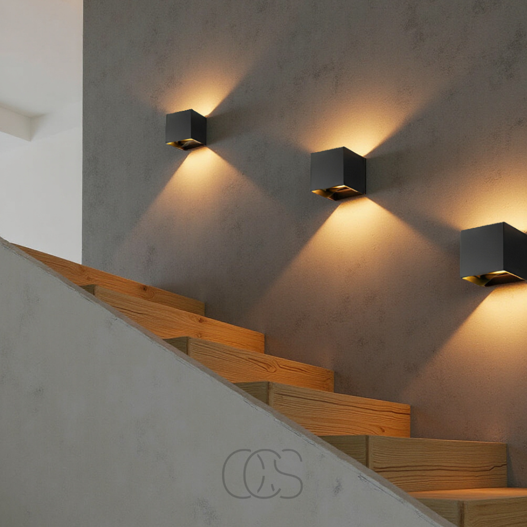 Luxe Væglampe med Bevægelsessensor og Varmt 2700K LED-Lys