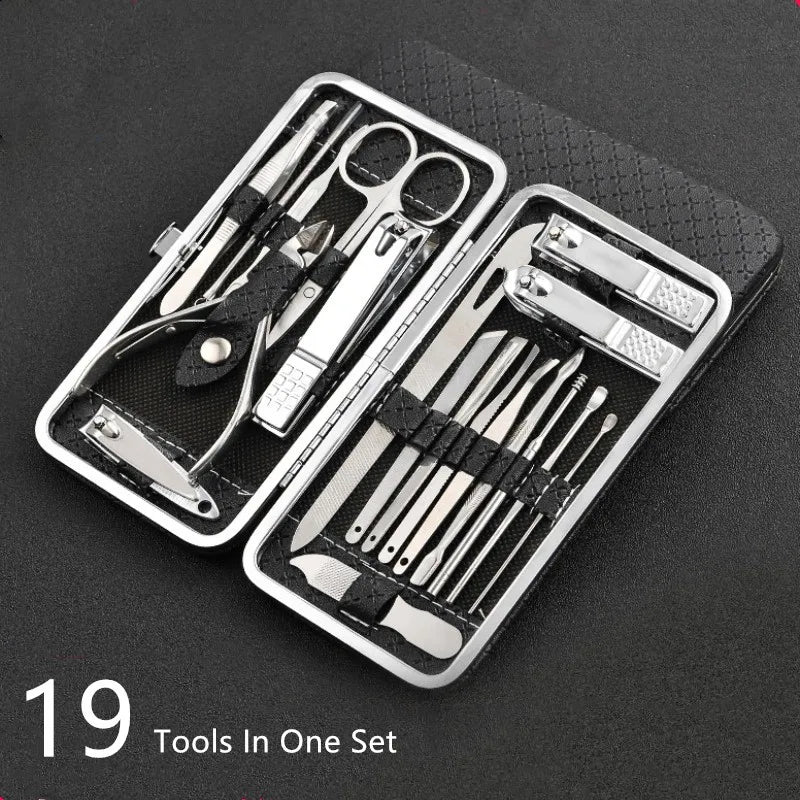 LuxeTools 19-delt manicure- og pedicuresæt i rustfrit stål med rejsetaske