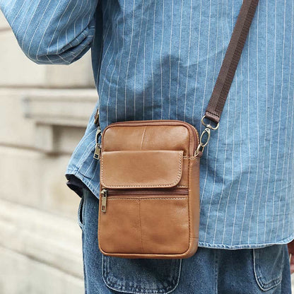 Lille Skuldertaske i Ægte Læder til Herre Kompakt Crossbodytaske