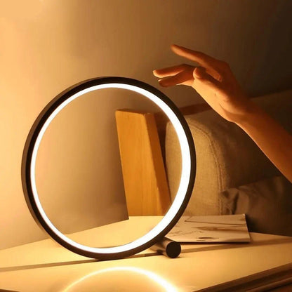 Minimalistisk LED Ring Bordlampe med Touchdæmper og Varmt Lys