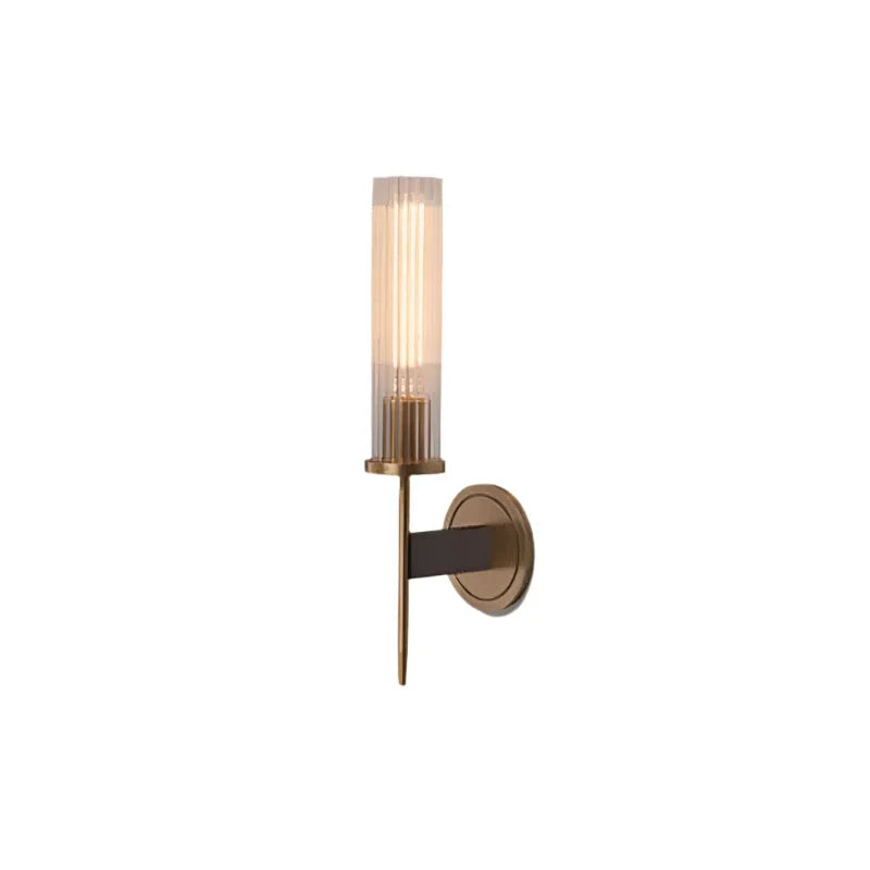 Möni Væglampe med Riflet Glas – Moderne Indendørslampe med Messingfinish