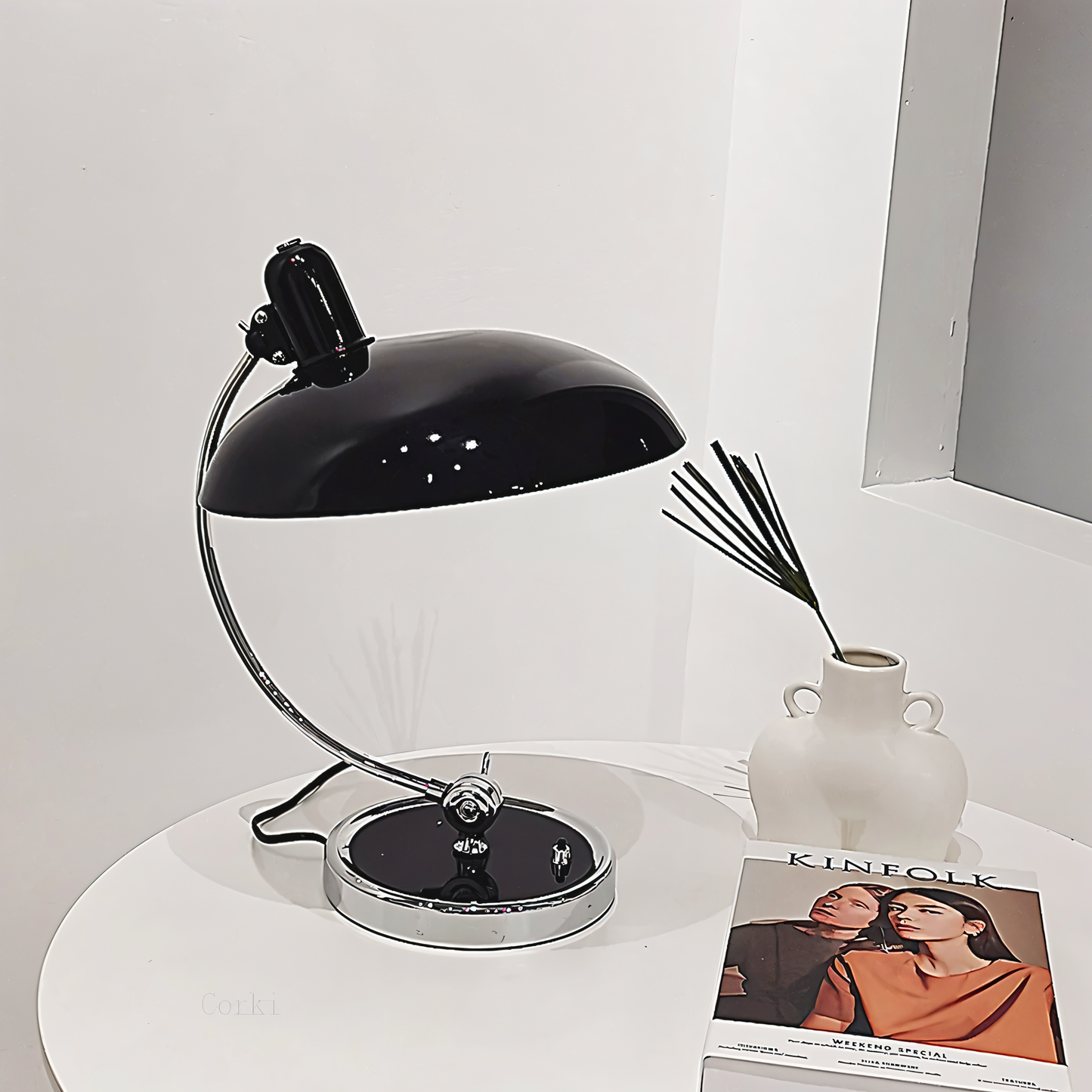 NostaChic Vintage Bordlampe i Jern med Justerbar Arm til Skrivebord og Læsning