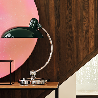 NostaChic Vintage Bordlampe i Jern med Justerbar Arm til Skrivebord og Læsning