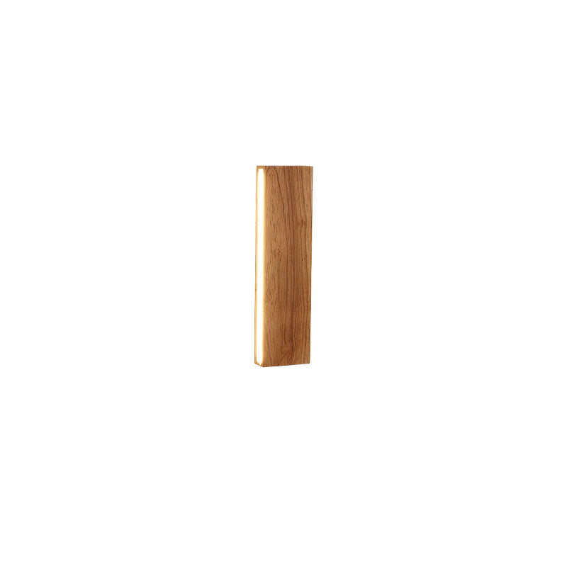 OakBeam LED-væglampe i massivt træ med minimalistisk design