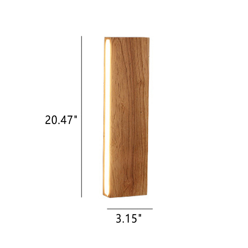 OakBeam LED-væglampe i massivt træ med minimalistisk design
