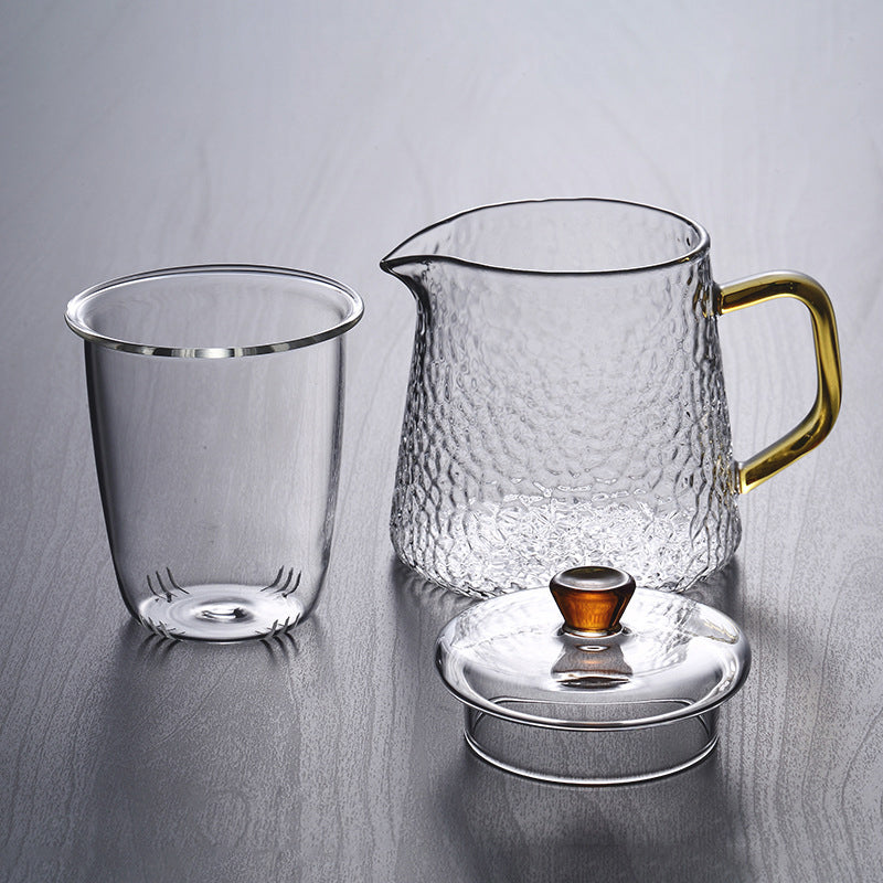 Pindefang Glastekande med Teinfuser og Gyldent Håndtag Varmebestandig