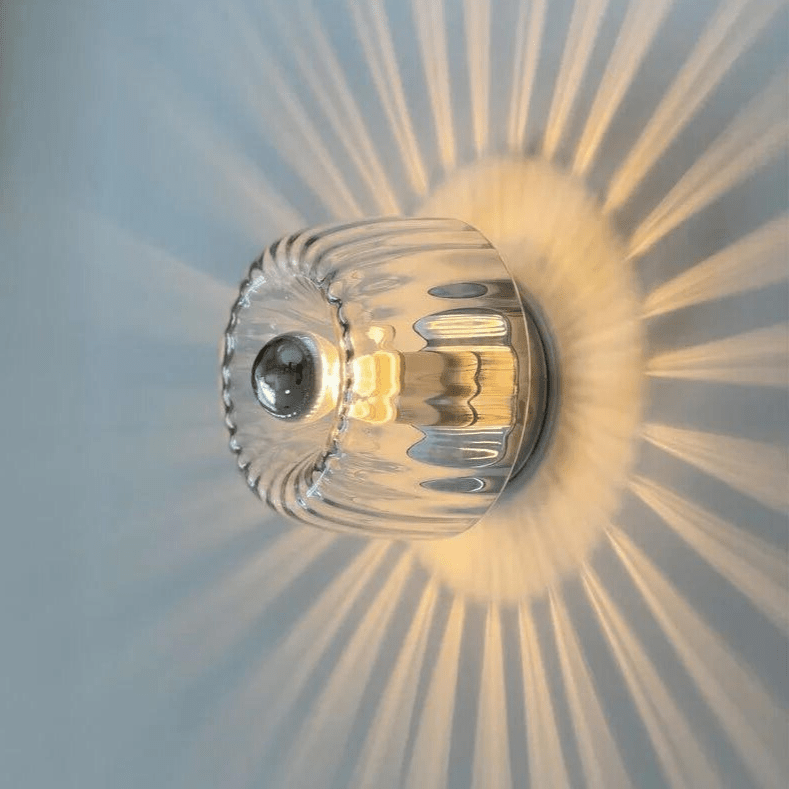 Skandinavisk Bauhaus Væglampe med Glasskærm i Minimalistisk Design