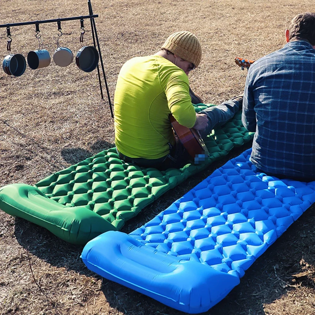 Selvoppustelig Luftmadras til Camping – Med Indbygget Pumpe til Hurtig Oppustning