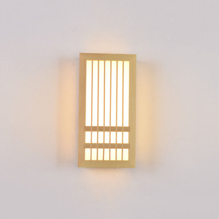 ShizuLight Japansk LED Væglampe i Træ med Varmt Stemningslys