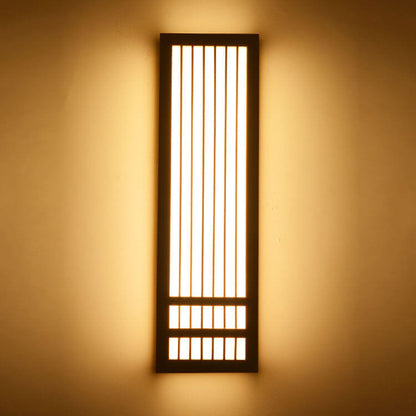 ShizuLight Japansk LED Væglampe i Træ med Varmt Stemningslys