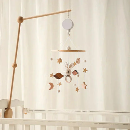 SkyWhirl Træuro til Baby med Roligt Design til Vuggestue og Tremmeseng