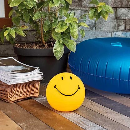 SmileyGlow Dæmpbar LED Natlampe med Varm Stemningsbelysning