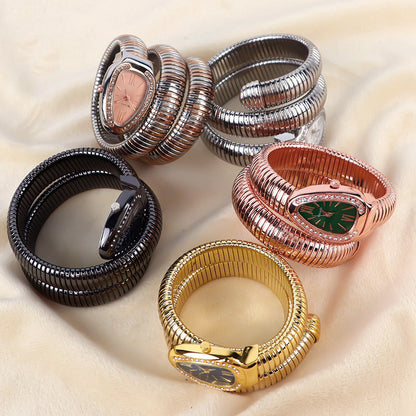 Slangeinspireret Quartzur med Armbånd i Rustfrit Stål og Oval Urskive