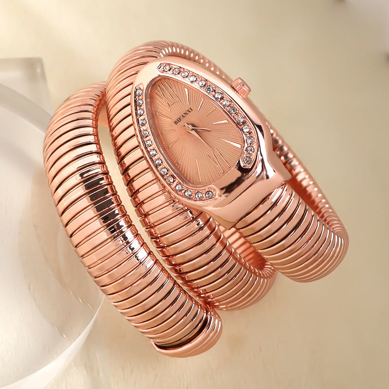 Slangeinspireret Quartzur med Armbånd i Rustfrit Stål og Oval Urskive