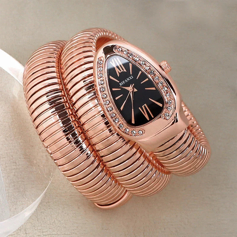 Slangeinspireret Quartzur med Armbånd i Rustfrit Stål og Oval Urskive