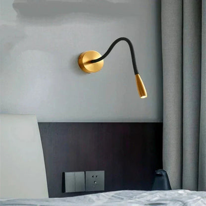 TrendyShine Væglampe med Justerbar Arm i Moderne Design