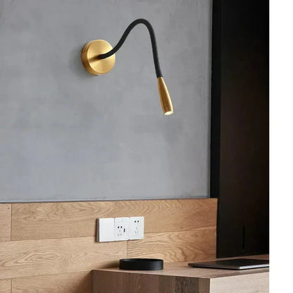 TrendyShine Væglampe med Justerbar Arm i Moderne Design
