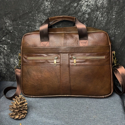 Ventolini herreskuldertaske i ægte læder med justerbar crossbody-rem
