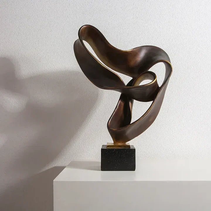 Vida moderne dekorativ skulptur i resin til elegant boligindretning