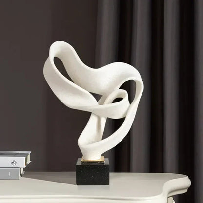 Vida moderne dekorativ skulptur i resin til elegant boligindretning