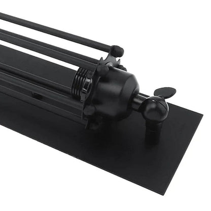 Vintage industriel væglampe med metalkurvdesign