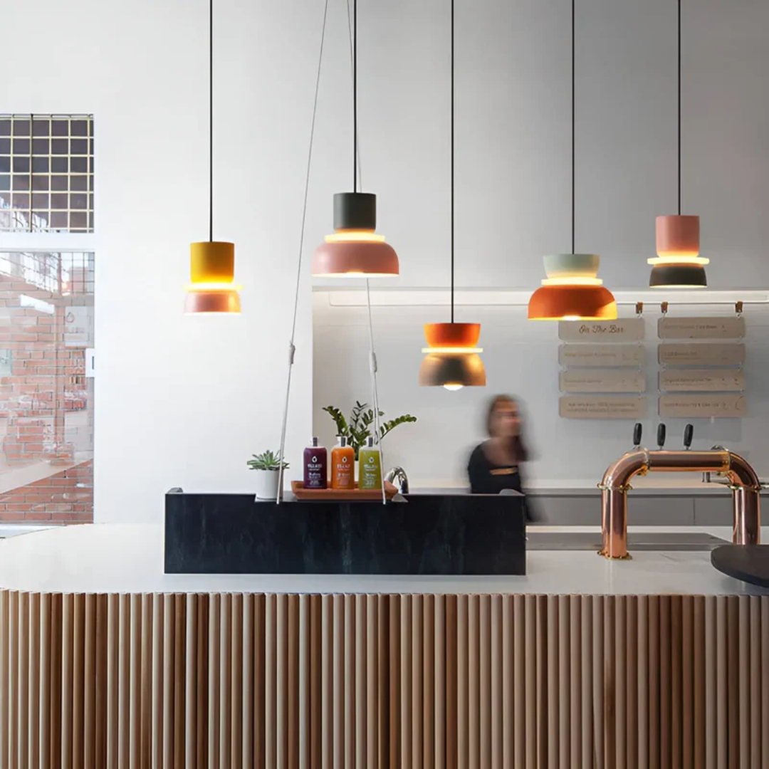 VividGlow Macaron LED Pendellampe med Farverigt Moderne Design