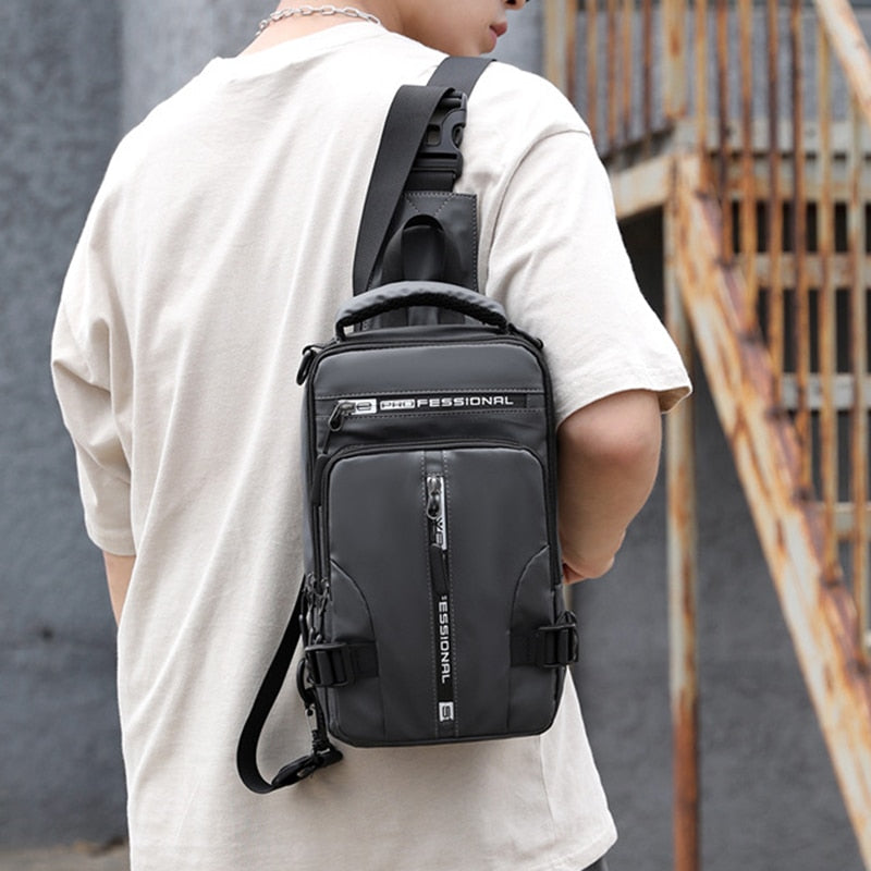 Vandtæt Oxford crossbody taske med tyverisikring og USB-opladningsport