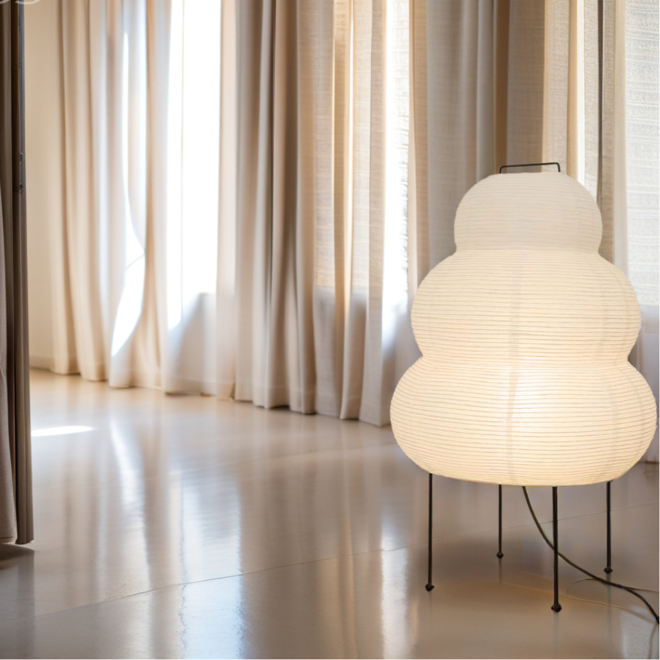 Zen Gulvlampe med Dæmpbar LED-belysning og Japanskinspireret Design