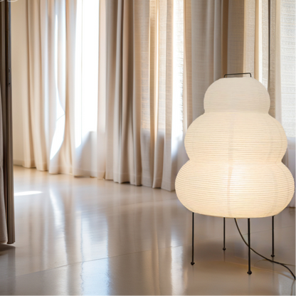 Zen Gulvlampe med Dæmpbar LED-belysning og Japanskinspireret Design