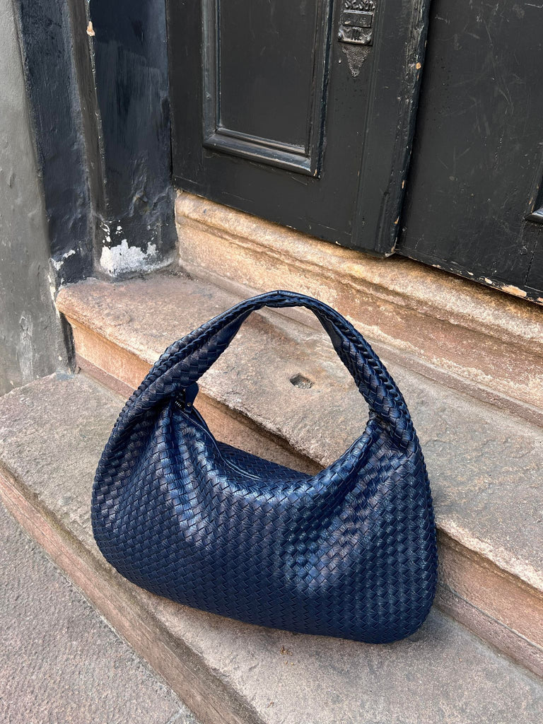 Zorina Multifunktionel Crossbody Taske – Stilfuld og Let Skuldertaske til Hverdagsbrug